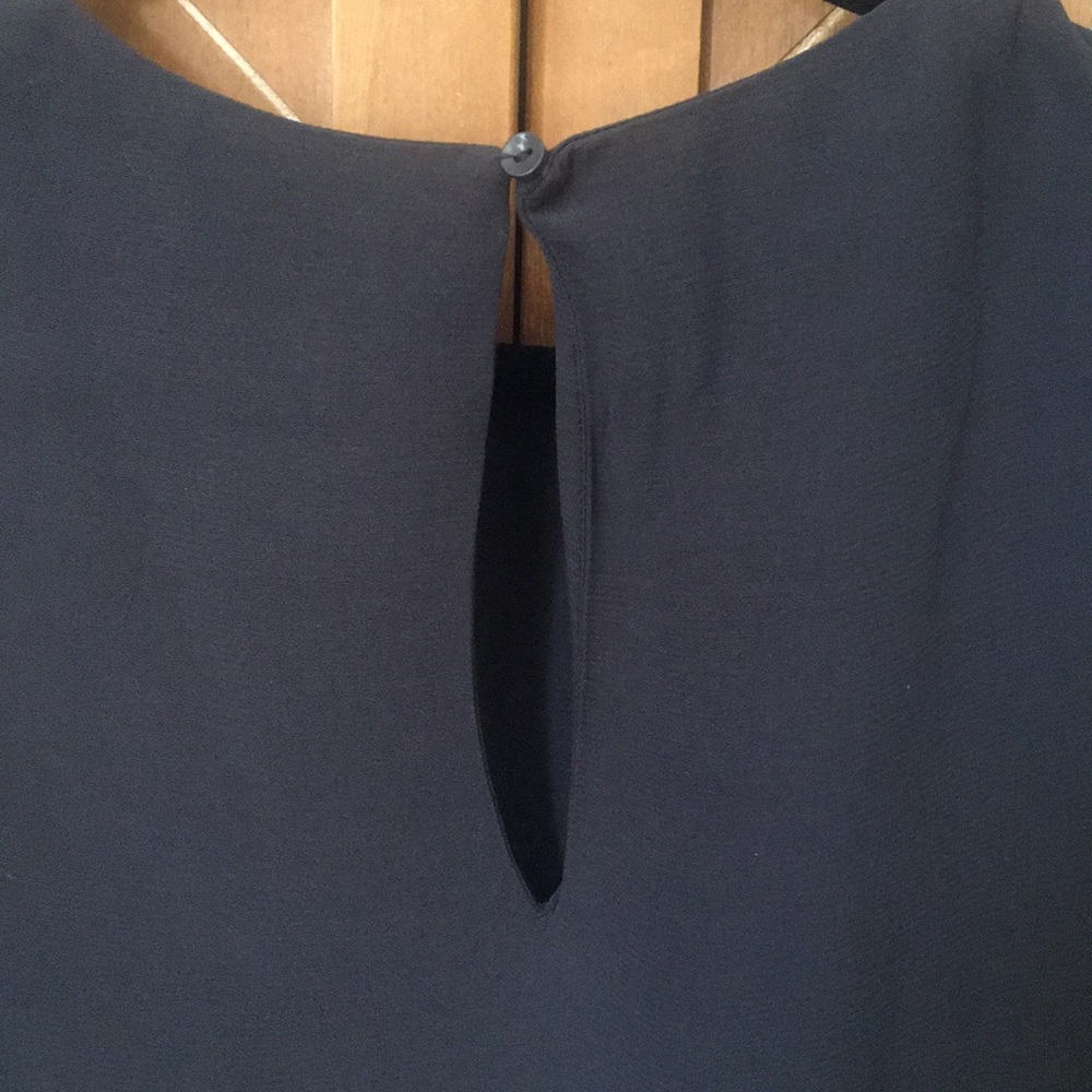 Dress - Picture 3 of 5